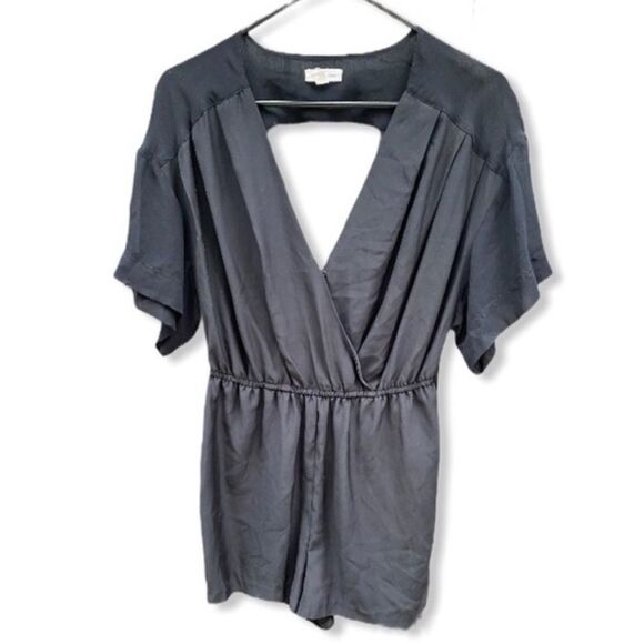 Silence + Noise Shorts‎ Romper - Picture 1 of 8